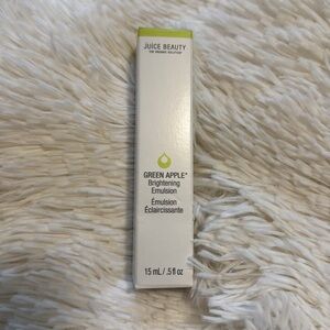 JUICE BEAUTY Green Apple Brightening Emulsion Lightweight Travel Size NWT